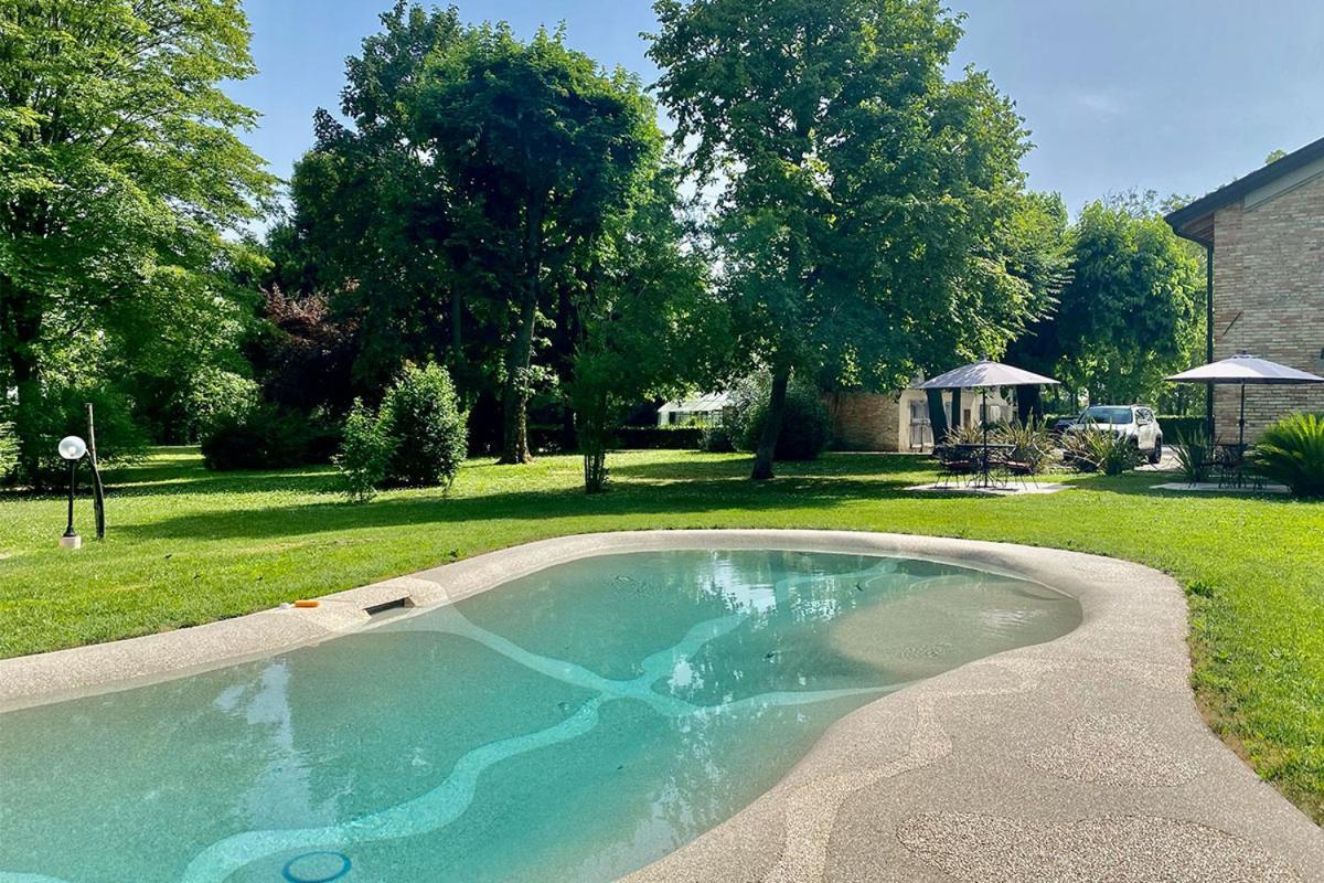 Al Vecchio Fienile Bed & Breakfast San Michele al Tagliamento Exterior photo