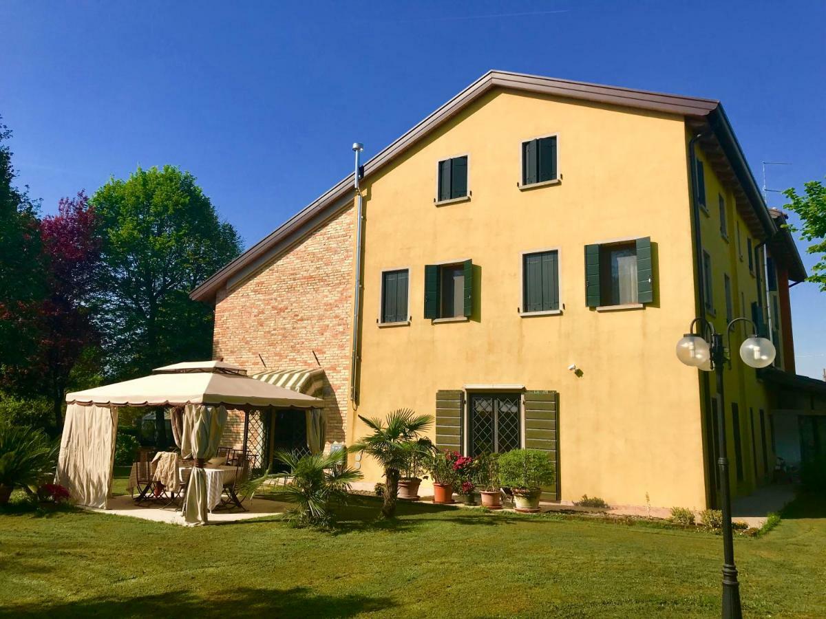 Al Vecchio Fienile Bed & Breakfast San Michele al Tagliamento Exterior photo
