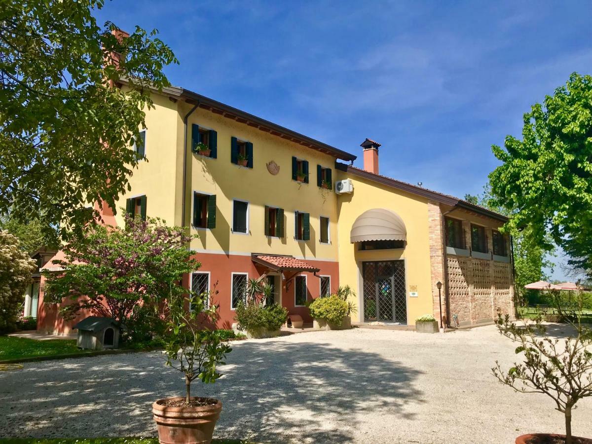 Al Vecchio Fienile Bed & Breakfast San Michele al Tagliamento Exterior photo